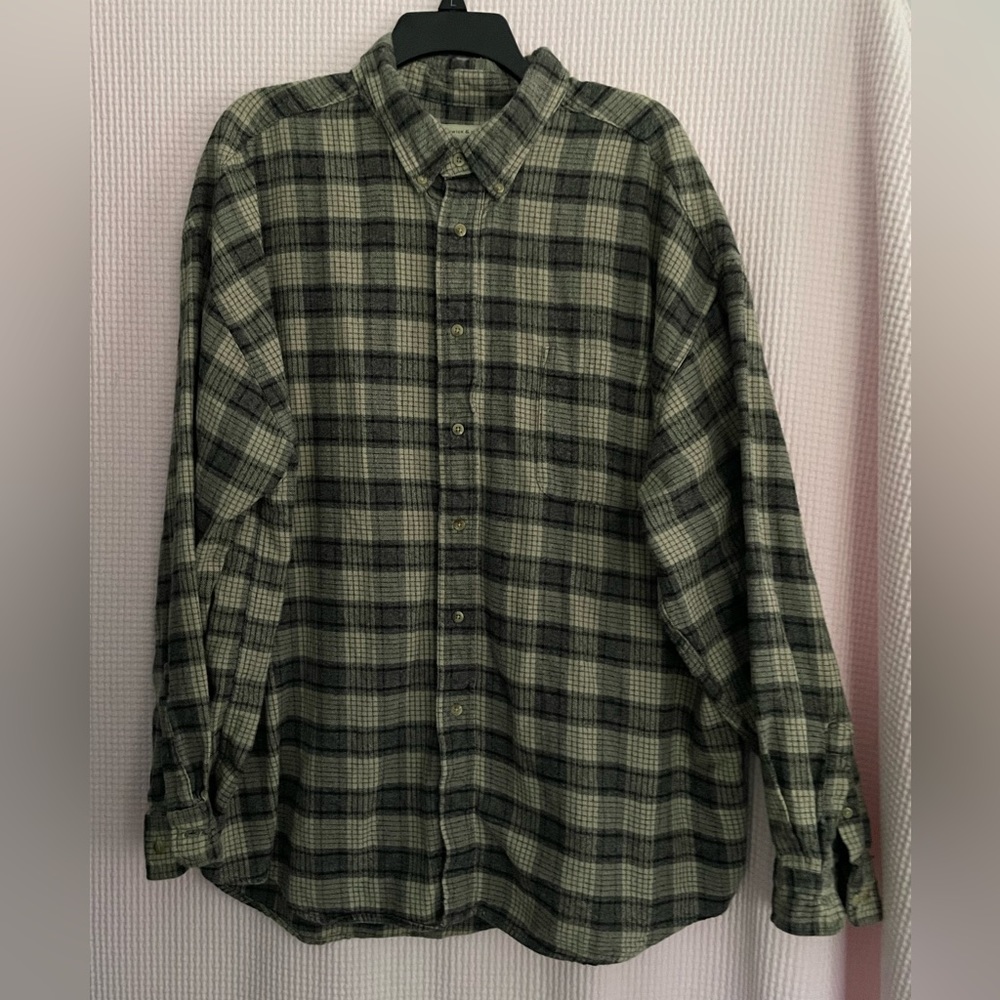 PRESWICK & MOORE Tan and black plaid shirt size XXL.